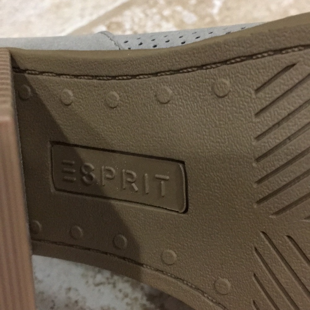 Booties - Picture 5 of 5